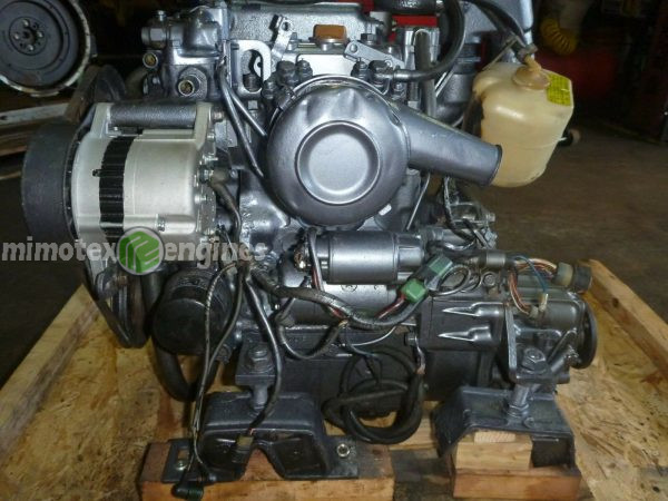18HP Yanmar 2GM Diesel Engine with transmission - Image 6