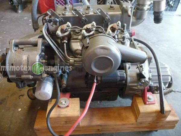 Yanmar 3GMD Marine Diesel Engine 27HP - Image 4